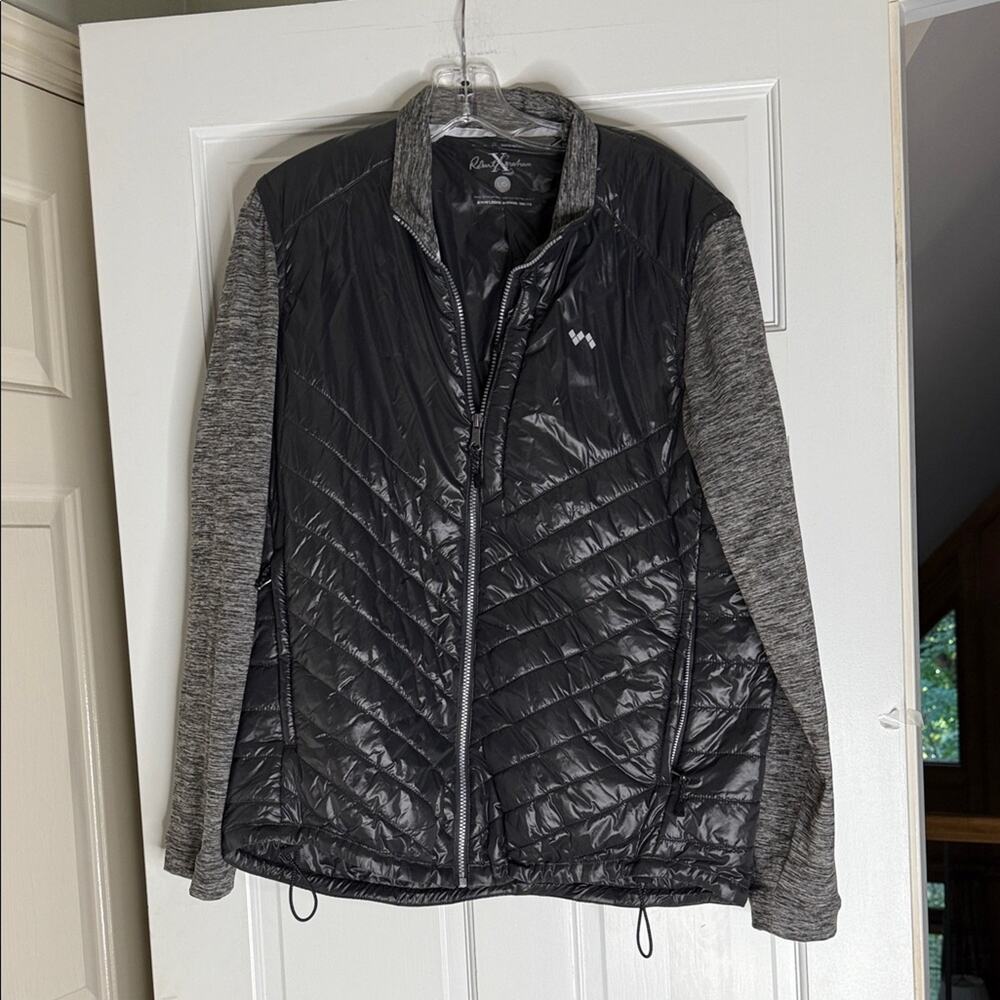 Robert Graham Charcoal and Heather Puffer Jacket. Large.  Shacket